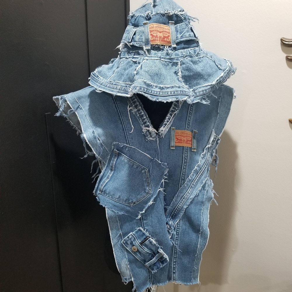 Levi's Light Blue Distressed Denim Vest with Matching Bucket Hat